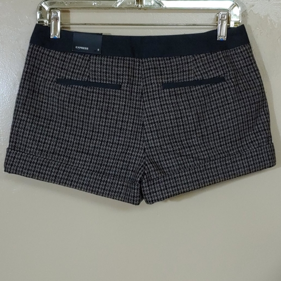 Express 🆕 Houndstooth Dress Shorts 0 - Picture 4 of 9